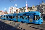 Kroatien / Straßenbahn Zagreb / Tramvaj Zagreb / Zagrebački Električni Tramvaj (ZET): CroTram TMK 2200 - Wagen 2244 (Werbung: 50 Jahre Städtepartnerschaft Mainz – Zagreb /