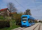 Tw.2301 auf der Talfahrt nach Mihaljevac zwischen der Endstelle Dolje und der Haltestelle Gracani. (23.03.2024)