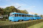 Kroatien / Straßenbahn Zagreb / Tramvaj Zagreb / Zagrebački Električni Tramvaj (ZET): Tatra T4YU - Wagen 487, aufgenommen im Oktober 2017 an der Haltestelle  Sopot  im Stadtgebiet von