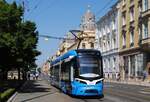 Der neu gelieferte Tw.2404 konnte im Einsatz auf der Linie 13 in der Ul. Mihanoviceva festgehalten werden. (15.06.2025)