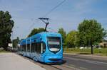 Zagreb: Tw.2211 in der Maksimirska Cesta auf der Fahrt nach Dubec.
