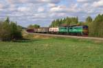 2M62U - 0119 mit Gterzug bei Liksna (09.05.2009)