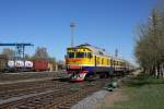 Der Schnellzug aus Riga ist in Rekzene angekommen. Am 1.5.2012
fhrt er nach kurzer Standzeit erneut als Schnellzug Leistung 
zurck nach Riga. Bei unserer Stippvisite war an diesem Tag 
DR1AM 254 der lettischen Eisenbahn in diesem Einsatz.