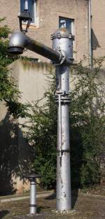 Dieses gut erhaltene Relikt aus der Dampflokzeit konnten wir am 07.03.2014 or dem Bahnhof Wasserbillig ablichten.