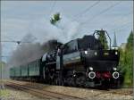 Tender voraus war die Damplok 5519 am 19.09.2010 mit PH Wagen als IR 3741 von Troisvierges nach Luxembourg unterwegs, anlsslich der  Journes du Patrimoine . Nachdem sie den Bahnhof von Ettelbrck verlassen hatte, fuhr sie in Schieren an mir vorbei. (Jeanny)