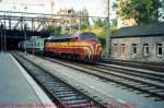 CFL - July 1994 - Luxemburg - Die GM Lok 1602 kommt mit einem SNCF Zug Kln - Port Bou.