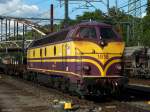 CFL 1818 durchfährt am 5.6.14 mit Güterzug den Bahnhof Esch-sur-Alzette im Süden Luxemburgs.