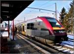 Am 29.01.2005 steht der Triebzug 2102 im Bahnhof von Wiltz zur Abfahrt nach Ettelbrck bereit.