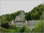 In welche Mrchenwelt hat die 3008 sich am 17.05.09 denn verfahren? Nun, sie hat sich nicht verfahren, sie passiert das Viadukt ber die Amblve und das Chteau Montjardin in Sougn Remouchamps (B) in