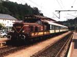 3602 mit IR Luxembourg-Troisvirges auf Bahnhof Troisvirges am 22-7-2004.