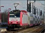 Die 4005 mit DoStos kommt am 08.02.2011 als RB nach Rodange im Bahnhof von Ptange an.