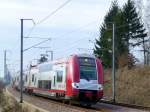 Luxemburg, RB (Regio Bahn) auf der Linie 70 a von Athus (Belgien) nach Luxemburg, CFL 2222 (eine Coradia Duplex) zwischen Schouweiler und Dippach. 05.03.2013