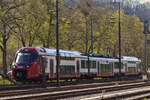 CFL 2409, hat vor kurzem den Bahnhof von Dommeldange in Richtung Diekirch verlassen.