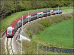 RB 3214 fhrt durch das nun immer grner werdende Tal in Richtung Wiltz. Das Bild wurde am 03.05.08 von dem Radweg Kautenbach-Merkholtz aus gemacht. 