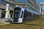 Straßenbahn 119, in der Oberstadt von Luxemburg in Richtung Hauptbahnhof unterwegs. 03.2022