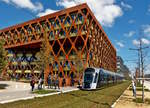 Zwischen den Haltestelle Nationalbiblioth�ik/Biblioth�que nationale und Alphonse Weicker in Luxembourg-Kirchberg konnte am 29.03.2019 ein CAF Urbos von LUXTRAM S.A.