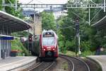 LUXEMBOURG, 21.06.2023, Einfahrt der Doppeltraktion 2320/2315 in den Bahnhof Pfaffenthal-Kirchberg