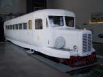 Einer der zwei Triebwagen  Micheline  die für die Eisenbahn in Madagaskar gebaut wurde.