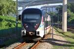 ERL X2-10 (Hersteller: CRRC Changchun, Type: Equator EMU) als KLIA Ekspres am 13.Dezember 2023 kurz nach der Stesen Putrajaya & Cyberjaya (KT3) in Richtung Kuala Lumpur Sentral Stesen fahrend.
