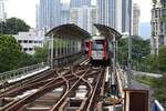 Wendeanlage der Ampang Line (AG) und der Sri Petaling Line (SP) mit Wagen 3051 einer rapidKL LRT-Garnitur (Hersteller: CSR Zhuzhou Electric Locomotive Co., Ltd., Type: LRV-Gelenktriebzug) Spitzname  AMY  am 12.Dezember 2023 bei der gemeinsamen LRT Stesen Sentul Timur (AG1/SP1).