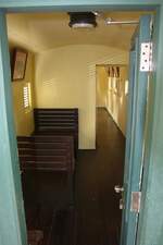 Innenansicht des, im Muzium Sabah in Kota Kinabalu ausgestelltem ehemalige NBR Holzkastenwagen 1.