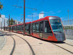 Straßenbahn Casablanca Zug 164 auf der neuen Linie 3 kurz vor der Endstation Casa Port, 14.06.2024.