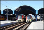 Moderne Triebwagen am 19.5.2017 im Hauptbahnhof Skopje. Links steht der ET 411-101 und rechts ist der VT 711-008 zu sehen.