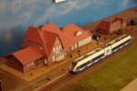 Was einmal Wirklichkeit werden soll konnte man bereits,am 29.Dezember 2011,auf der Barther H0-Anlage sehen wenn ein UBB-Triebwagen nach Zingst kommt.