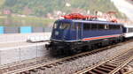 110 469-4 in TRI ( Train Rental GmbH ), TRI ist interessiert an dem Erhalt historischer Bahnfahrzeuge wie die hier gezeigte E10 Bügelfalte.