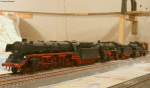 LOkzug bestehend aus 05 003,18 473,81 002 und Oma (ein fiktives Modell einer Dampfspeicherlokomotive)Das Bild ist zugleich mein 1700 Bild hier