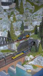 Reger Verkehr auf meiner Z-Anlage (08/2007) 