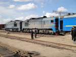 Bahnhof Erlian (Erenhot),Umspur-und Grenzstation zur Mongolei.Eine mongolische 2M62 kuppelt sich an einen russischen Zug den sie via Ulan Bator nach Ulan Ude, Russland, ziehen wird.28.5.2010