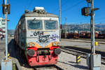 Elektrotriebwagen 412-041 im Bahnhof Podgorica. Aufgenommen 30.10.2017-11:57.