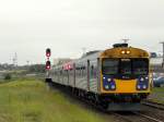 ADK Class 683 DMU von Veolia Auckland bei der Einfahrt in den Haltepunkt Westfield am 11.4.2012.