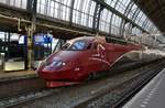 12.07.2017, Bahnhof Amsterdam Centraal. TGV Thalys PBA (TGV 380000) nach Paris wartet auf Abfahrt.