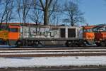 RTS Vossloh Loc mit Ganzug steht schon in einer Woche auf Rckladung zu warten auf verlassene Rangierspur in Utrecht Niederlande Leider ziemlich verschmutzt.