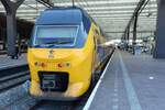 ROTTERDAM (Provinz Zuid-Holland), 02.06.2025, Zug 9416 der Nederlandse Spoorwegen hat im Bahnhof Rotterdam seinen Endbahnhof erreicht