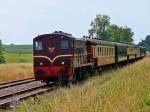 Die Sdlimburgische Dampfeisenbahngesellschaft (ZLSM) feiert am 13.-14.07.2013 ihr 25jhriges Jubilum.
Hier fhrt 2225 als Gastlok des  Stichting Museum Materieel Railion  bei den  Stoomtrein Jubileumdagen  (Dampfzug-Jubilumstagen) am 13.07.2013 in Simpelveld.