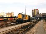 2466 und eine Schwestermaschine auf Bahnhof Groningen am 10-10-1987 ( NS Open dag ).