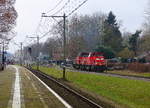 6455  Klaas-Abel  und 6416  Arie  von DB-Schenker rangiern in Geleen-Lutterade(NL).
Aufgenommen in Geleen-Lutterade(NL). 
Bei Wolken am Kalten Mittag vom 3.2.2018.