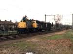 6433 mit nur eine Wagon als Gterzug 55563 Arnhem-Tiel in Elst am 28-2-1995.