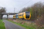 DM90 Triebzug nr 3436 der NS als  Grensland Expres  von Hengelo nach Bad Bentheim bei Westenberg am 23.04.2013, am km.20.1, an der Westenberger Strasse.