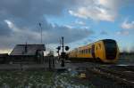 DM 90 Triebzug 3435 hat am 26-01-05 eben Bahnhof Hemmen-Dodewaard verlassen im Richtung Tiel.