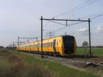 Buffels 3427 und 3429 mit Regionalzug 9137 Zwolle-Groningen bei Herfte am 2-4-2010.