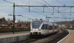 Veolia GTW auf dem Weg nach Heerlen am 07.12.2015 im Bahnhof Valkenburg.