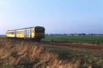 3218 mit Regionalzug 8637 Leeuwarden-Groningen bei Leeuwarden am 28-12-1992.