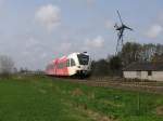 Arriva D-GTW 2/8 10323 mit Regionalzug 37629 Groningen-Roodeschool bei Roodeschool  am 16-4-2010.