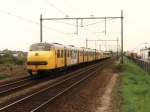 DE3 146 und 149 mit Regionalzug 6242 Roermond-Arnhem auf Bahnhof Elst am 15-5-1996.