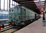 NS BR 1100 präsentiert sich bestens am gedeckten Bahnsteig im Nederlands Spoorwegen Museum in Utrecht. Utrecht, 7.3.2023