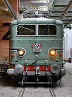 Die Elektrolokomotive 1125 wurde 1955 Alsthom in Belfort hergestellt und war als Universallokomotive im niederl�ndischen Personen- und G�terverkehr im Einsatz.(Eisenbahnmuseum Utrecht, September 2026)